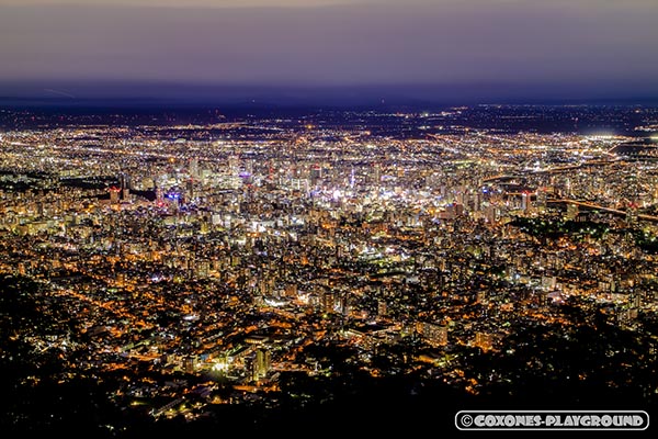 藻岩山山頂からの札幌市街地の夜景